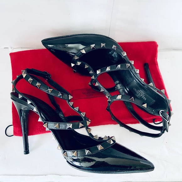 Valentino Garavani Shoes - Valentino ROCKSTUD 100 Noir Black Studded Pump